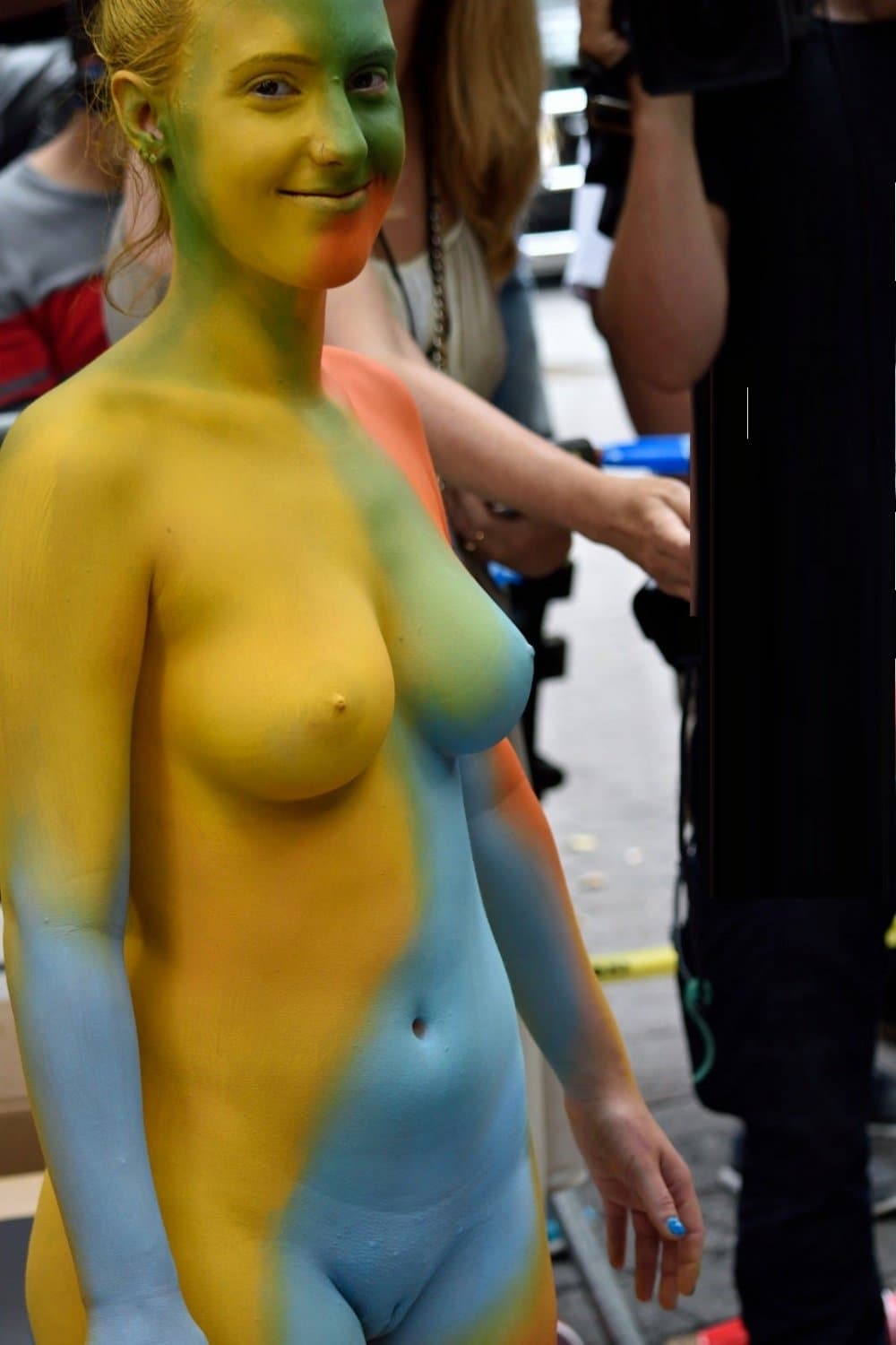 before-and-after-full-nude-body-paint