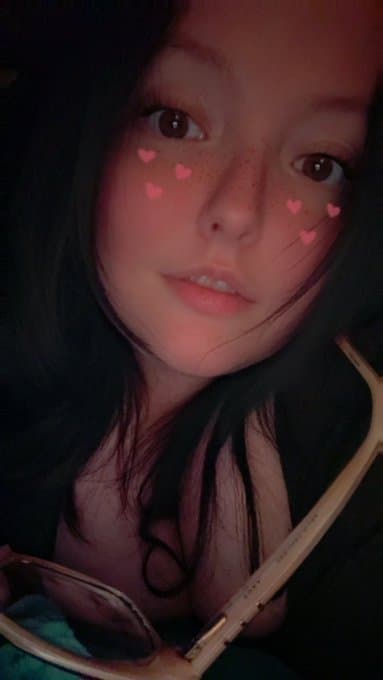Kittenblushes on snapchat wants to be a permanent webslut. She wants to be shared and scared