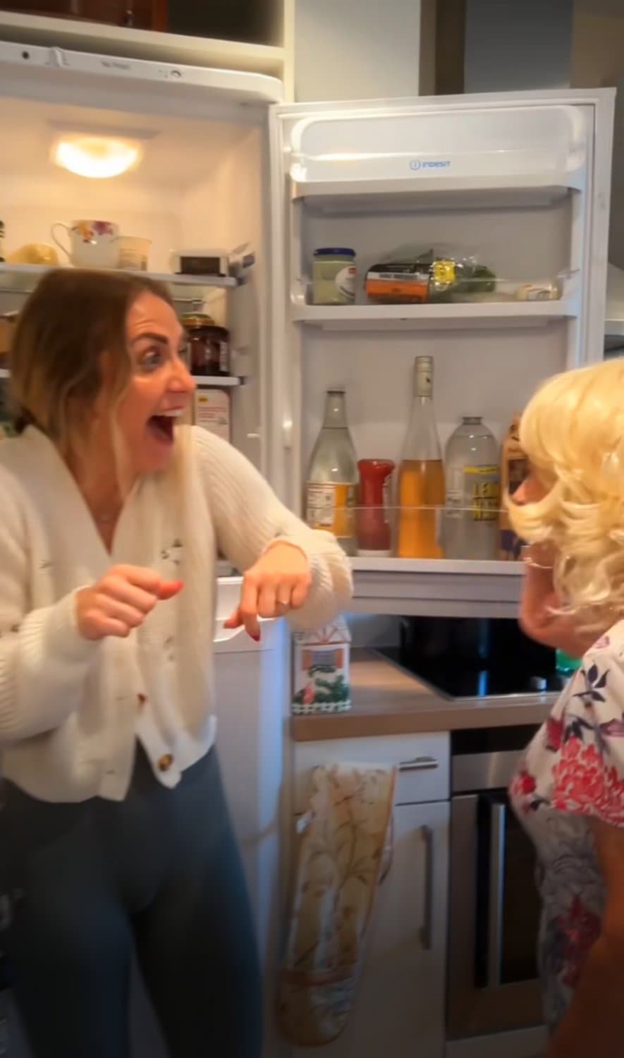 Natalie H. in leggings cameltoe