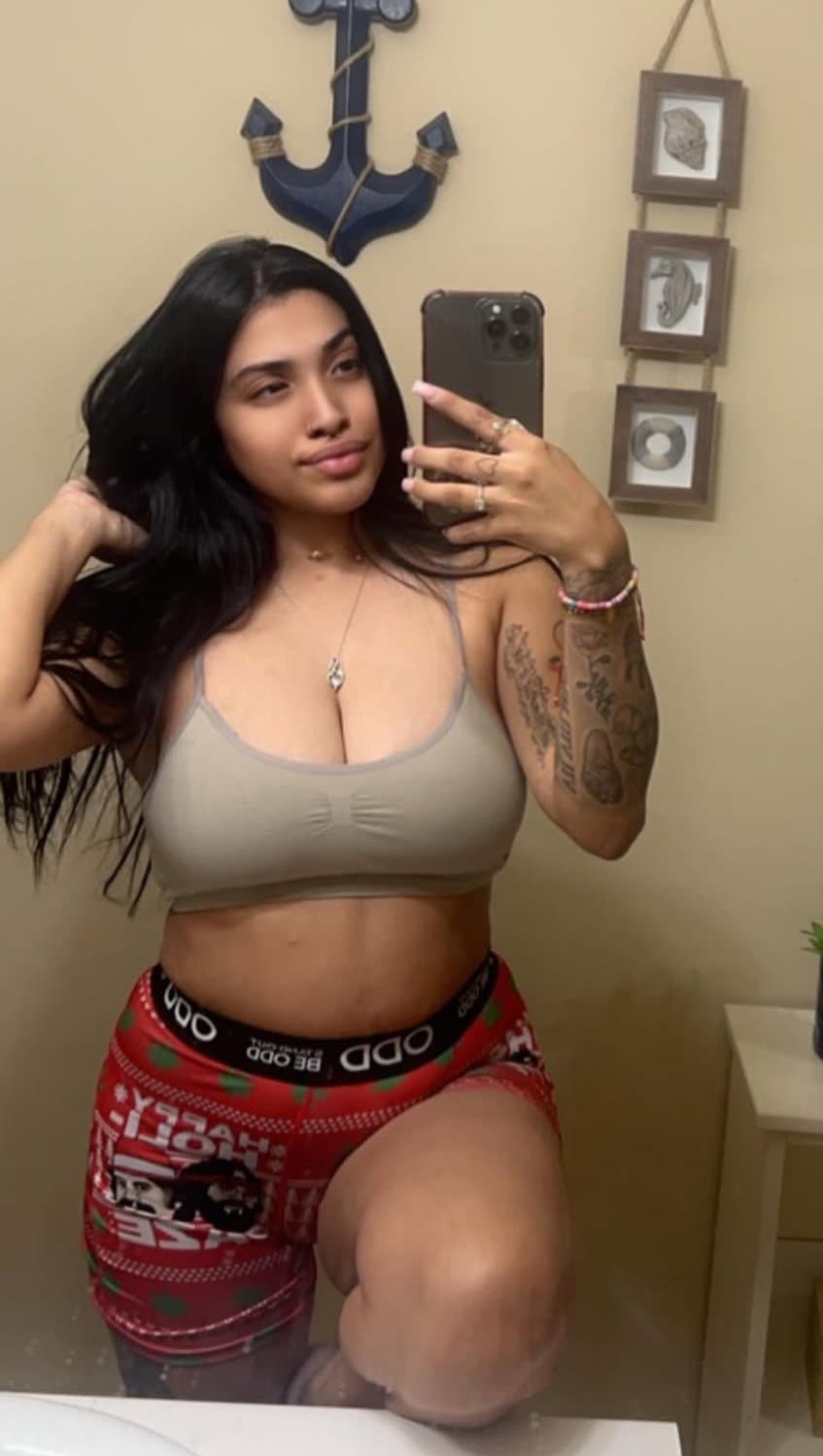 Phoenix Arizona. Anyone got anything on her? South Phoenix area