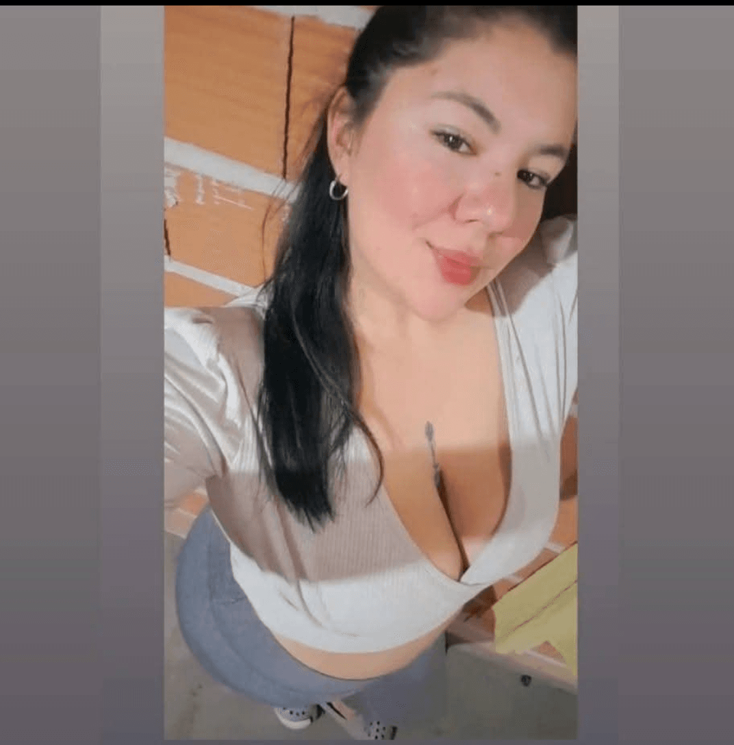 Click to view full size Hay algo de esta gordibuena es enfermera en general Rodríguez