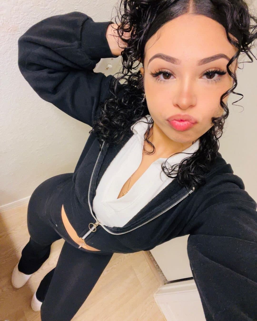 [REAL] Leaked Latina mixed takes cock effortlessly