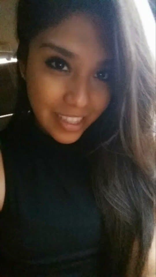 Latina webslut Heidi naked in public . Loves being caught. Kik cway5