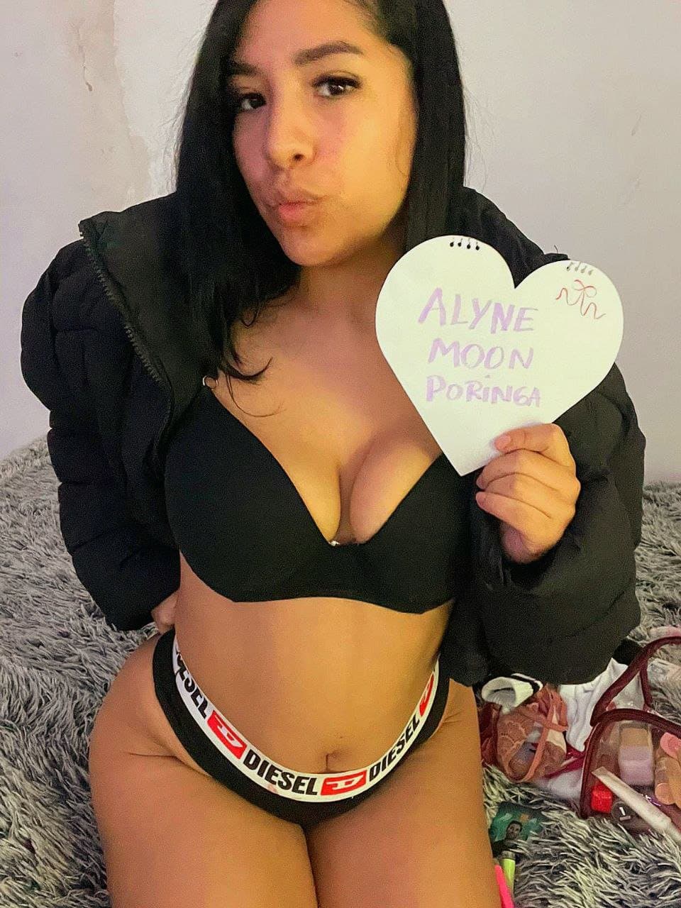 Quien me hace Cum tribute?