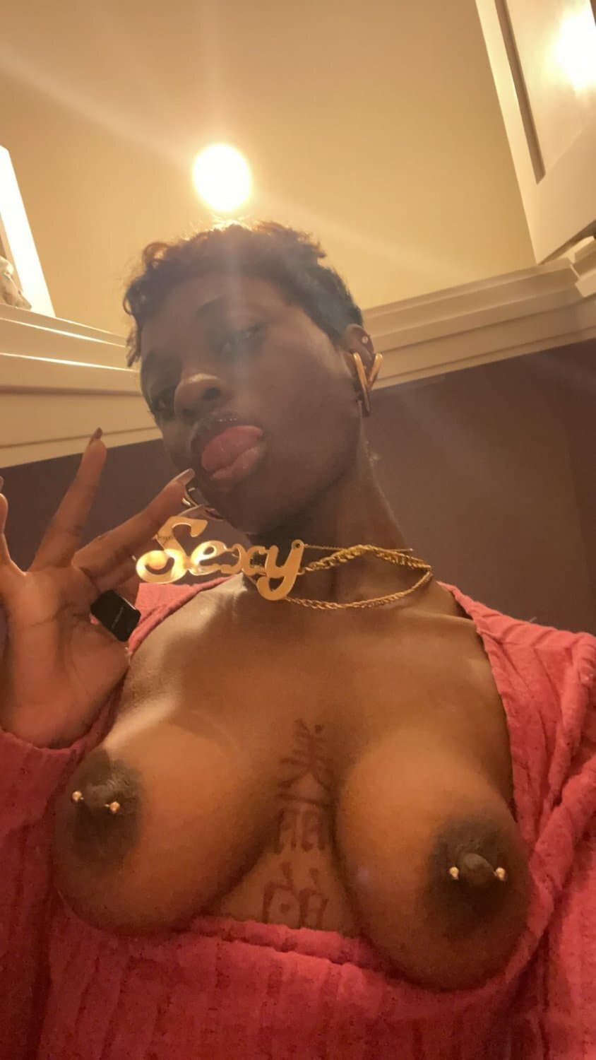 Short hair Ebony Black girl great tits