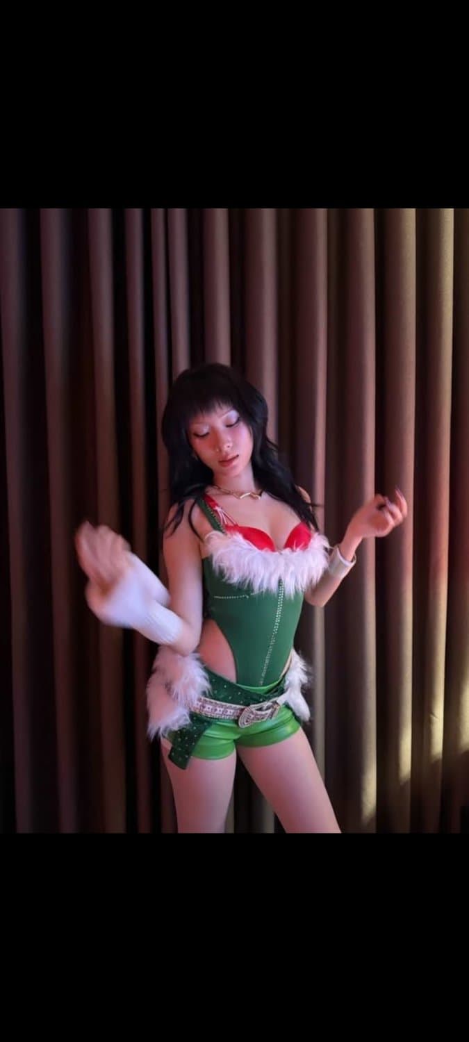 Noel mỹ mỹ quyết định ăn mặc dâm đãng đi cho ae phát tinh vào lồn. Mỹ mỹ ngon thật sự