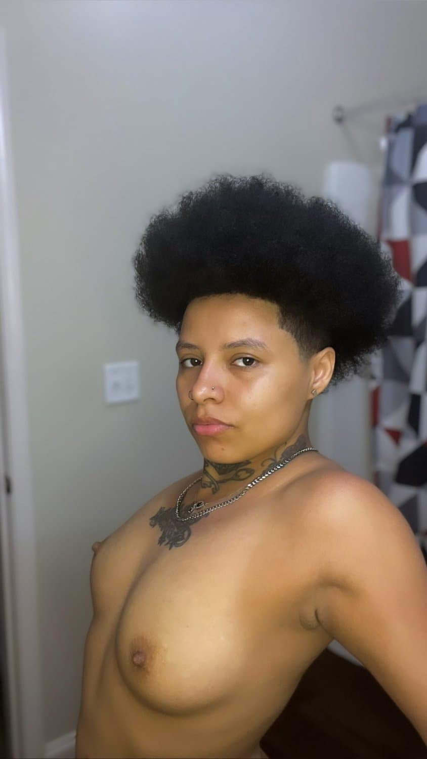 Light Skin Yellow Bone Dyke Stud Pr3tty Pu3rt0 Ric0