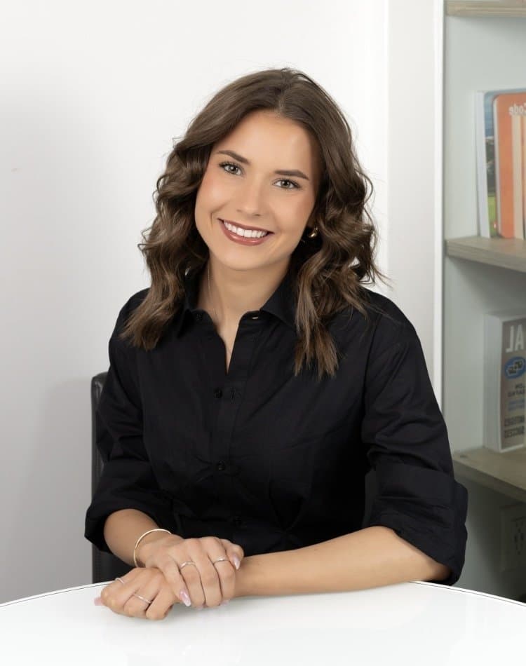 ASU alum is now a Webslut realtor