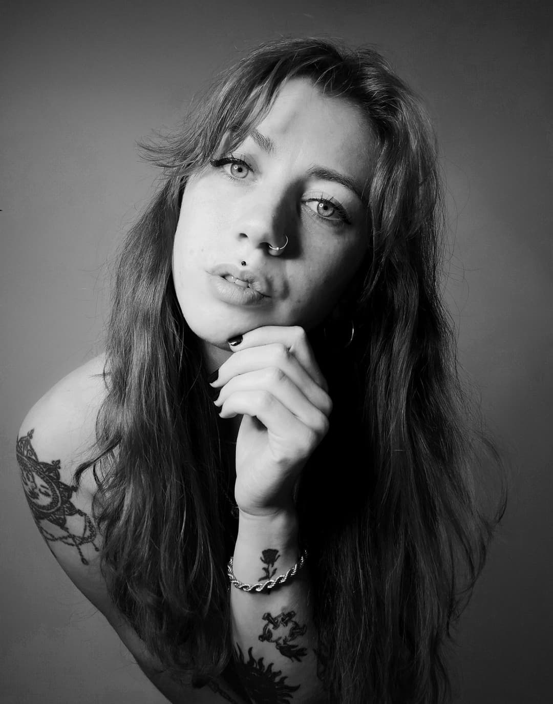 Please someone blast my sister in cum ?