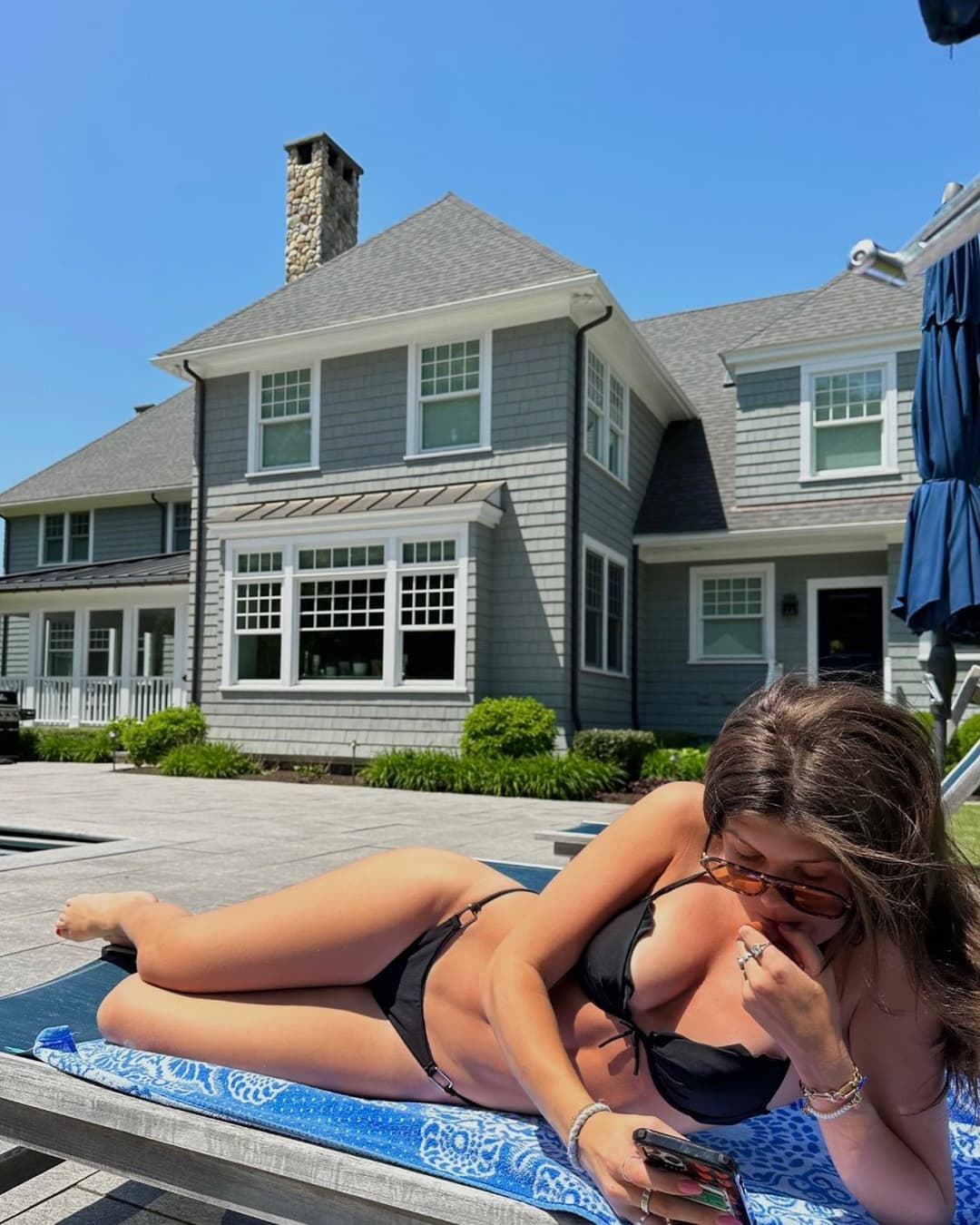 Young goddess Brie - sub