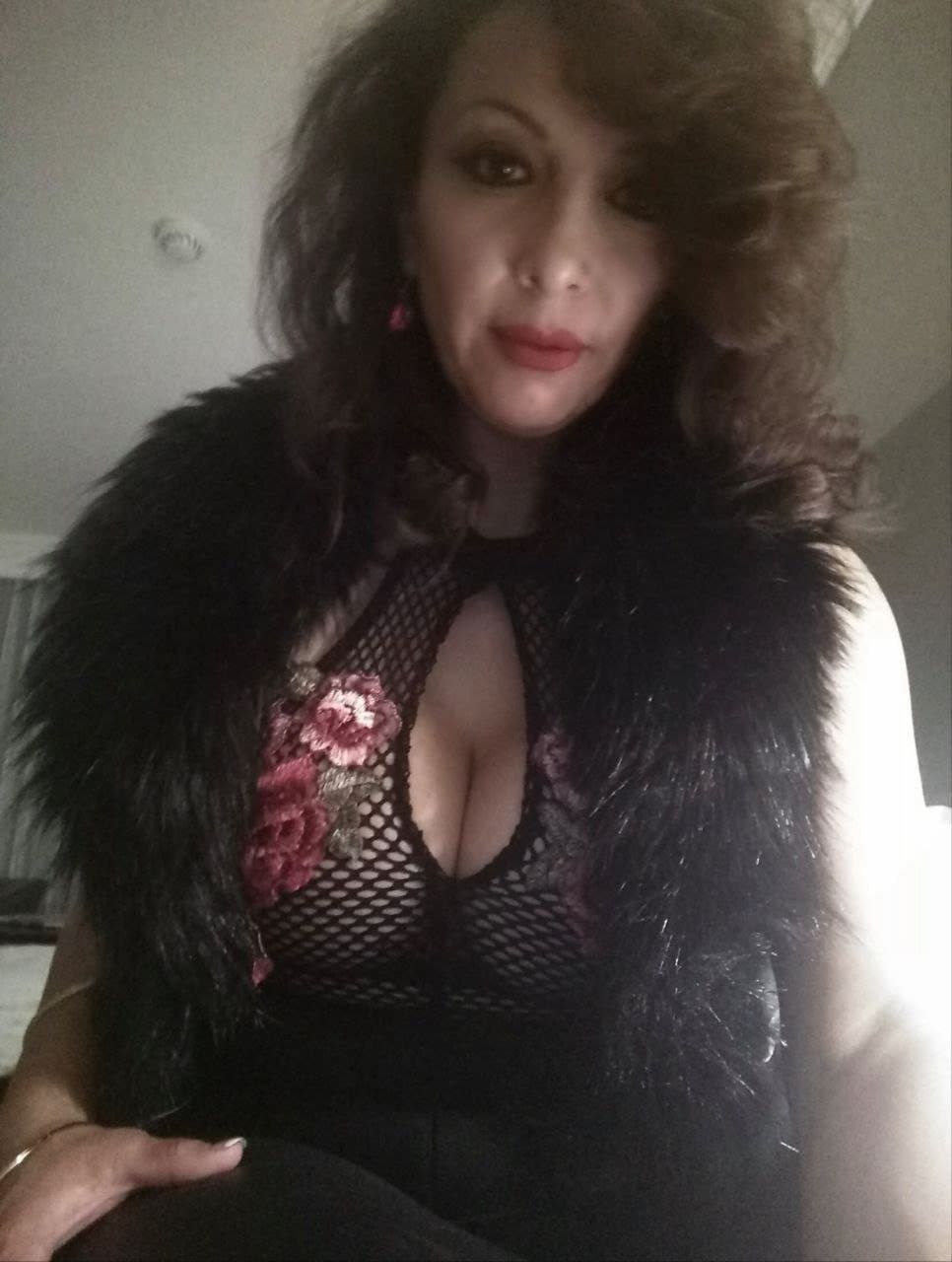 Beautiful, curvy Latina mom. I like to imagine her kneeling before me on the beach, closing her eyes