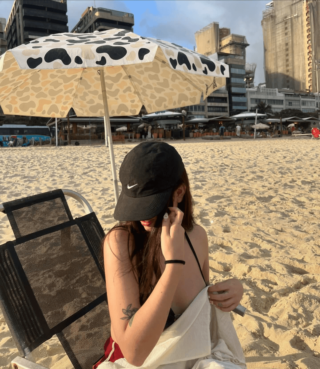 Young hot slut, amazing faceporn. Big boobs