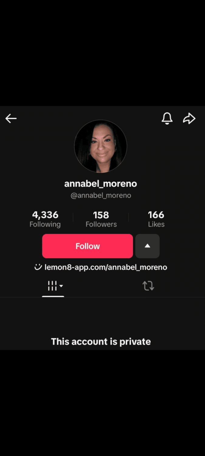 SOCIALS OF TEACHERS TRY TO GET NUDES