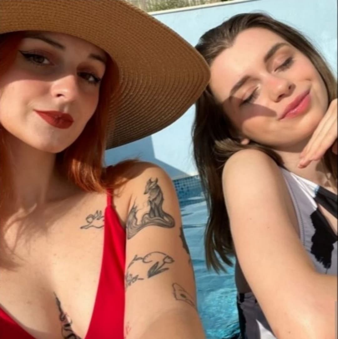 horny coworker wanted to share jasmin 21 because she is made for big cocks