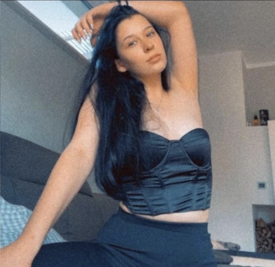 Sexy Teen Footjob Cumshot And Big Nylon Ass