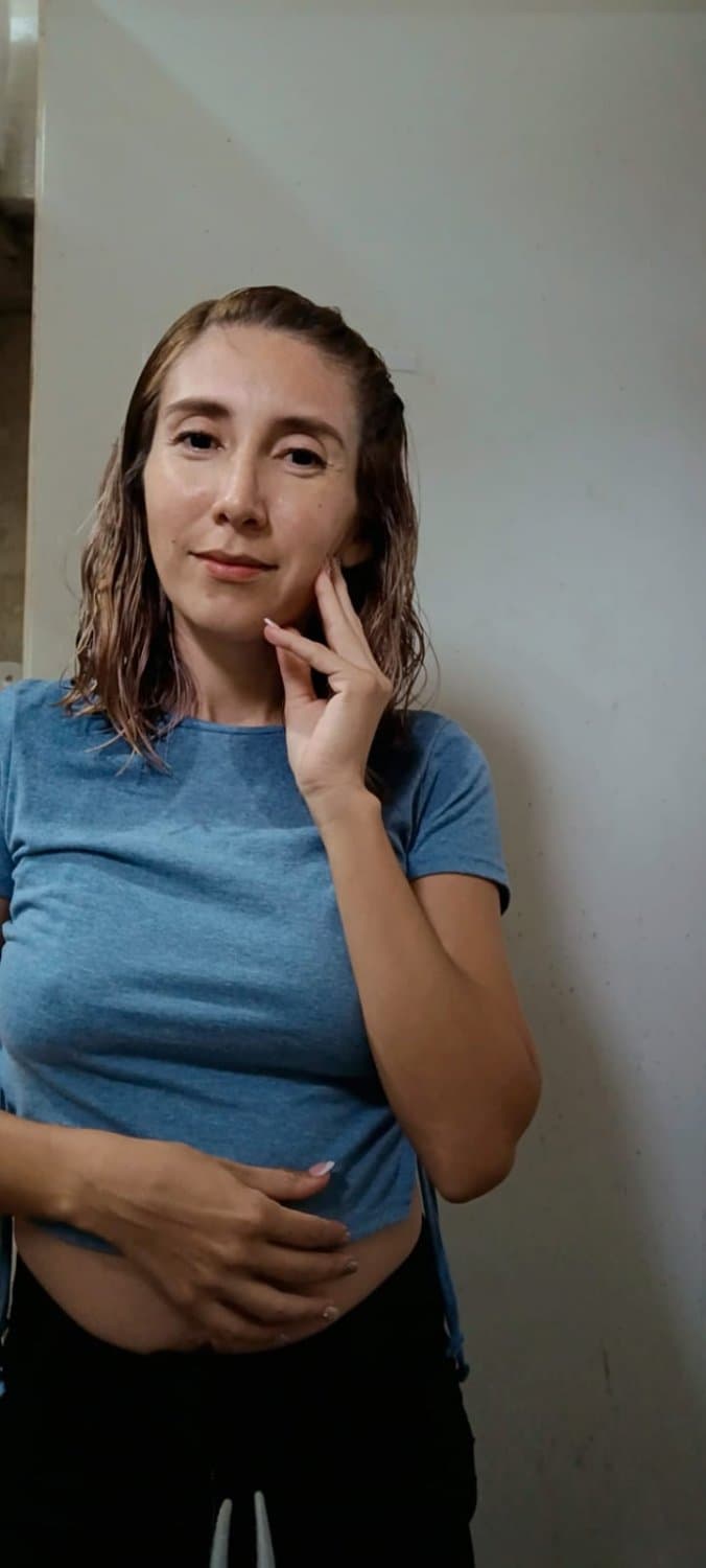 Click to view full size Mexican Mature Roxana