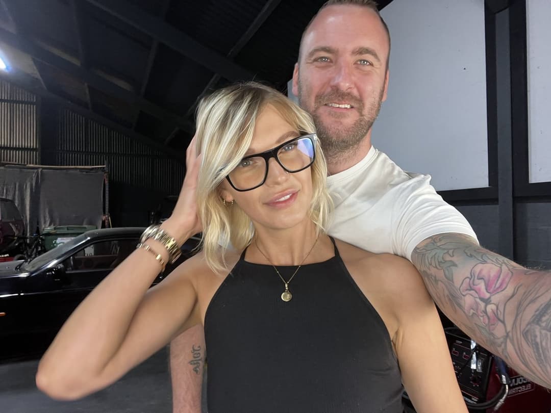 Click to view full size Man gives his wife a blowbang, Latvian angel young