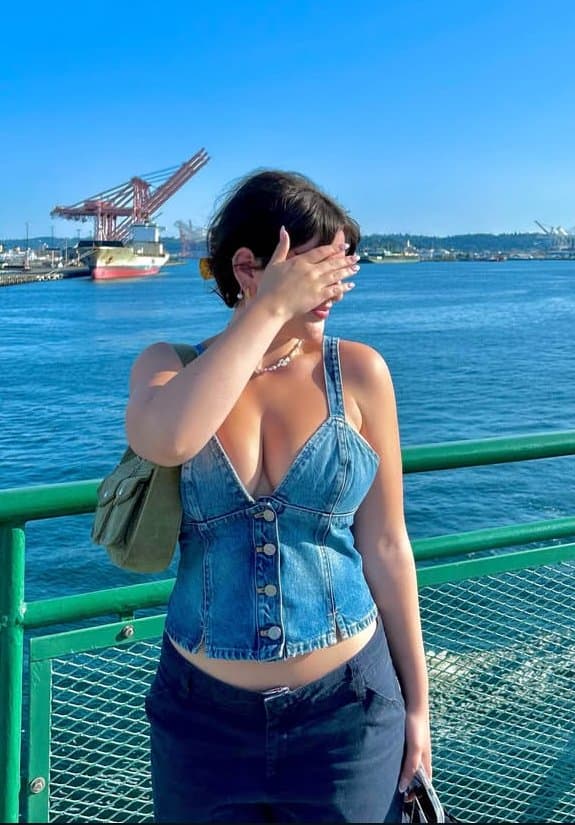 Juicy jugs teen slut Alex is begging for big loads all over her scrumptious tits