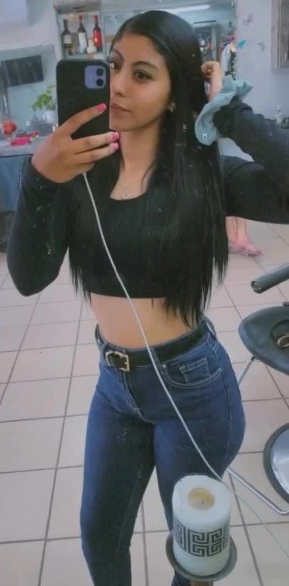 Click to view full size Bffs?❤️