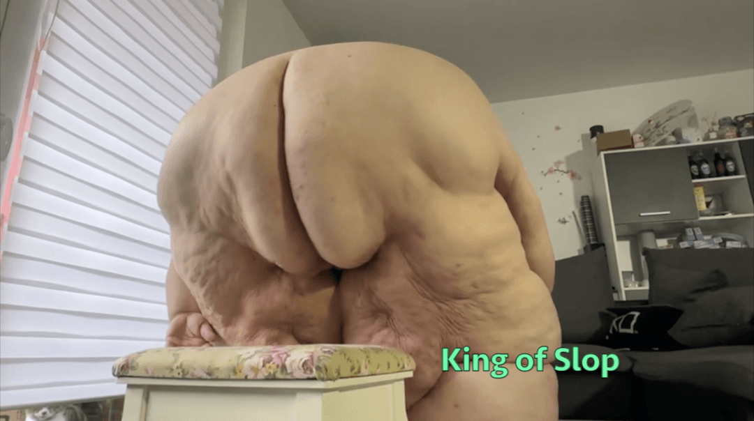 Immobile SSBBW With Sloppy Cellulite Ass