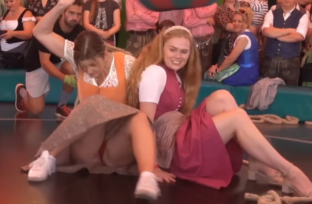 Click to view full size Devils Wheel Upskirts Pt. 2