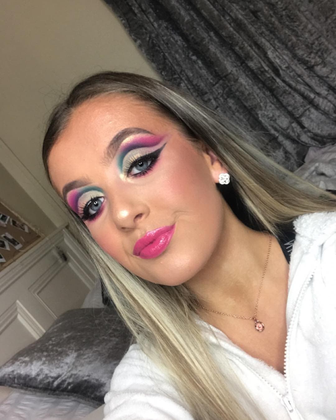 Heavy makeup slut Emma
