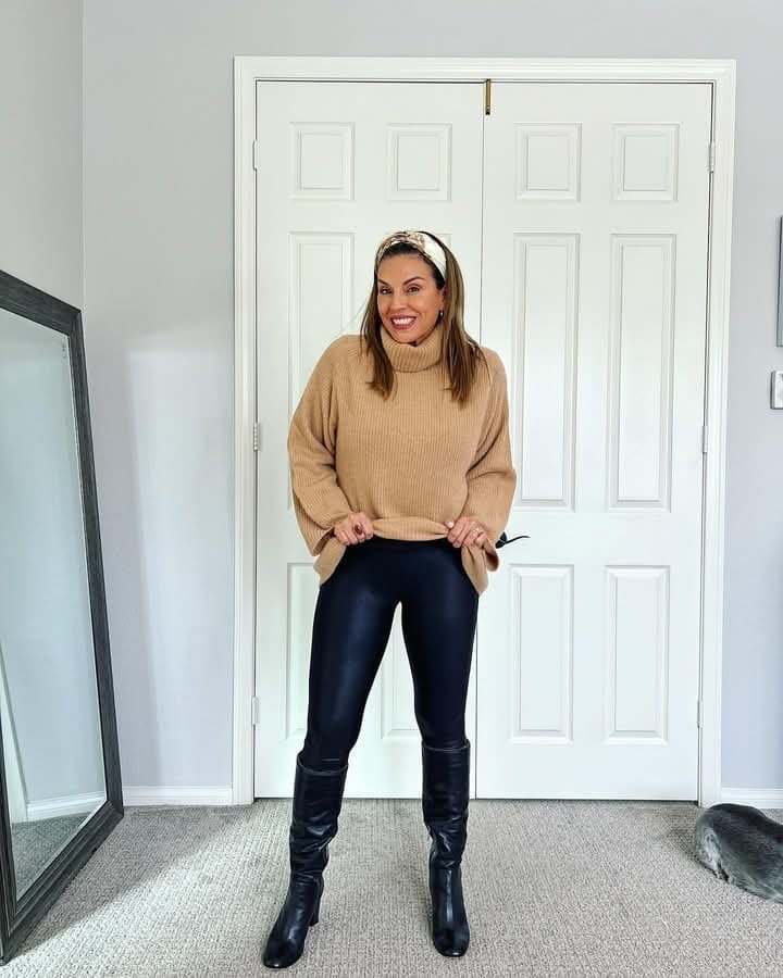 Hot Spanx Faux Leather Leggings