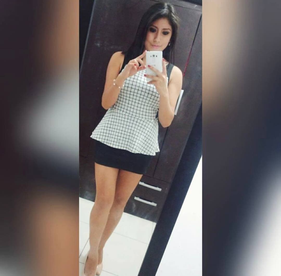 Karol puta tetona ninfómana