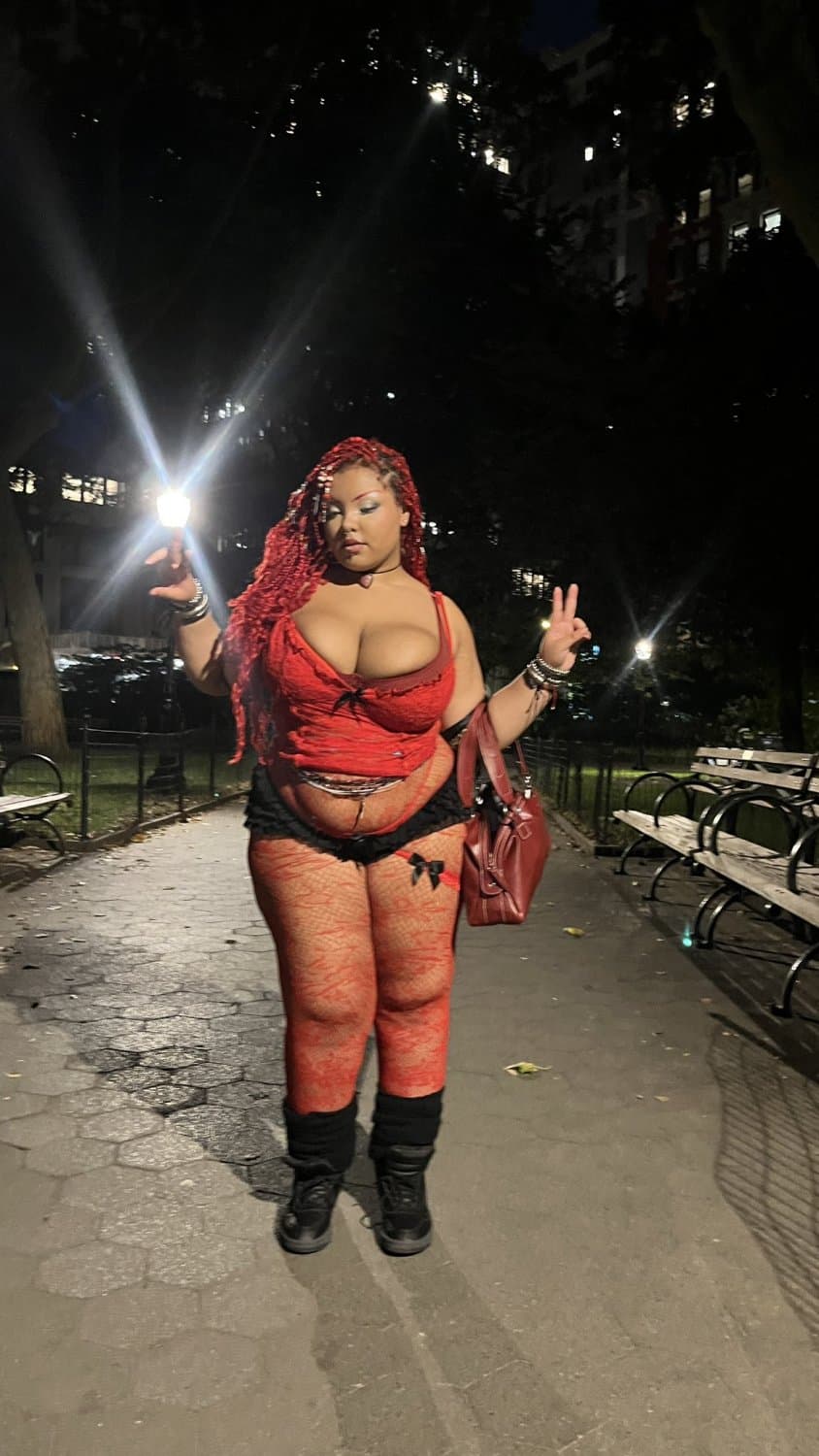 His discord is CryptKast, can you believe he actually cuts in this?