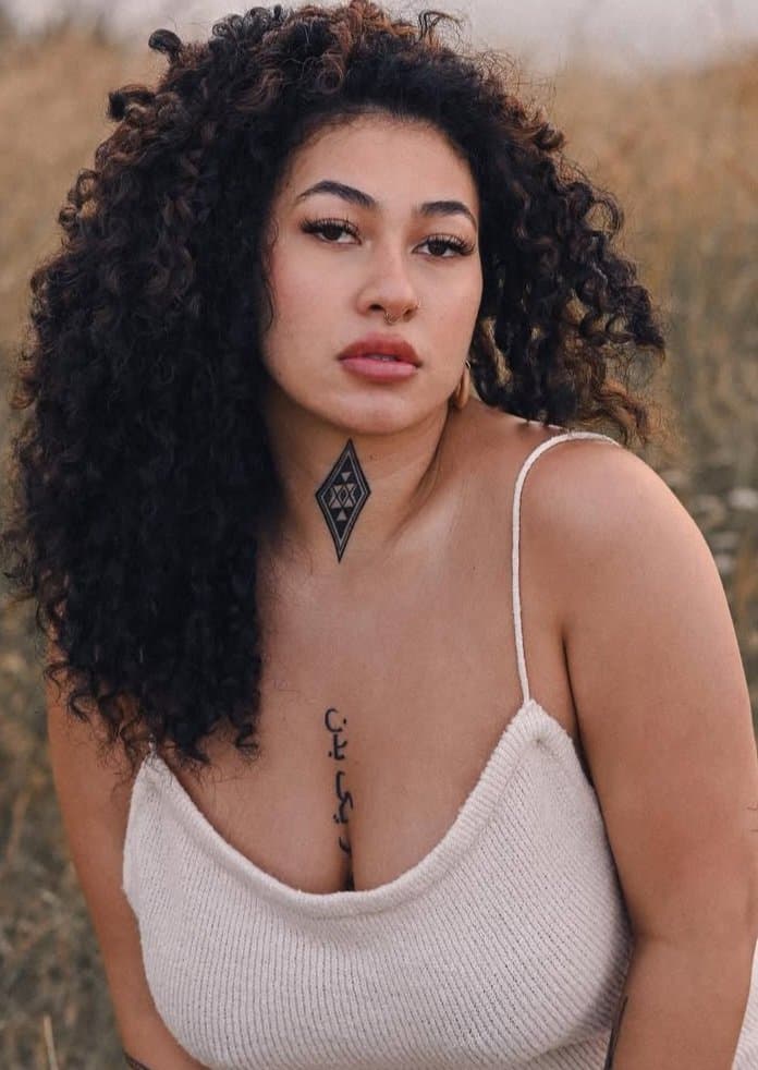 Request.. Polynesian?? Baddie..