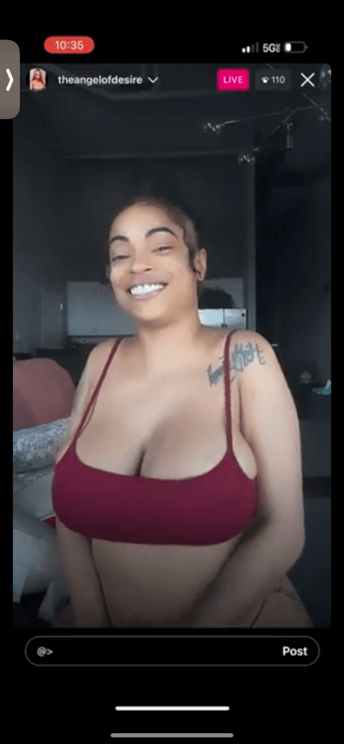 They blessed her cash app so she blessed Her Live???