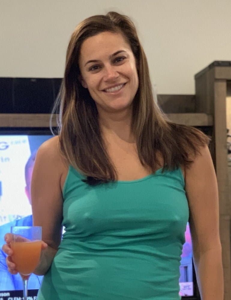 Cute Fit Mature Brunnete MILF Toys Cunt and Asshole