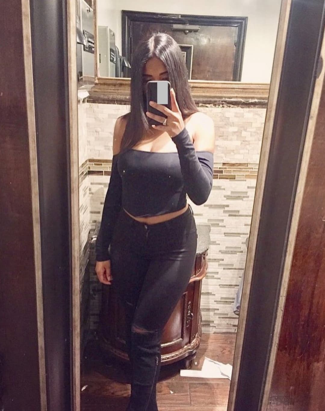 Sexy Dominican Latina Round Bubble Booty