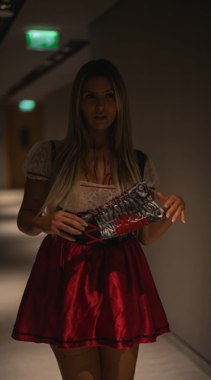 Click to view full size Dressed to kill and thrill ?