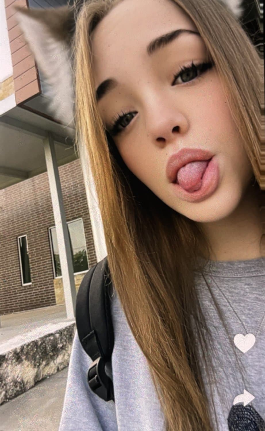 Horniest thick white teen snapchat slut gets her nudes leaked! Dumb Webslut fuck meat