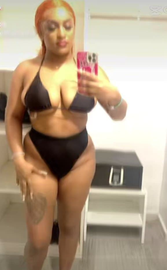 Thick black girl  with big booty