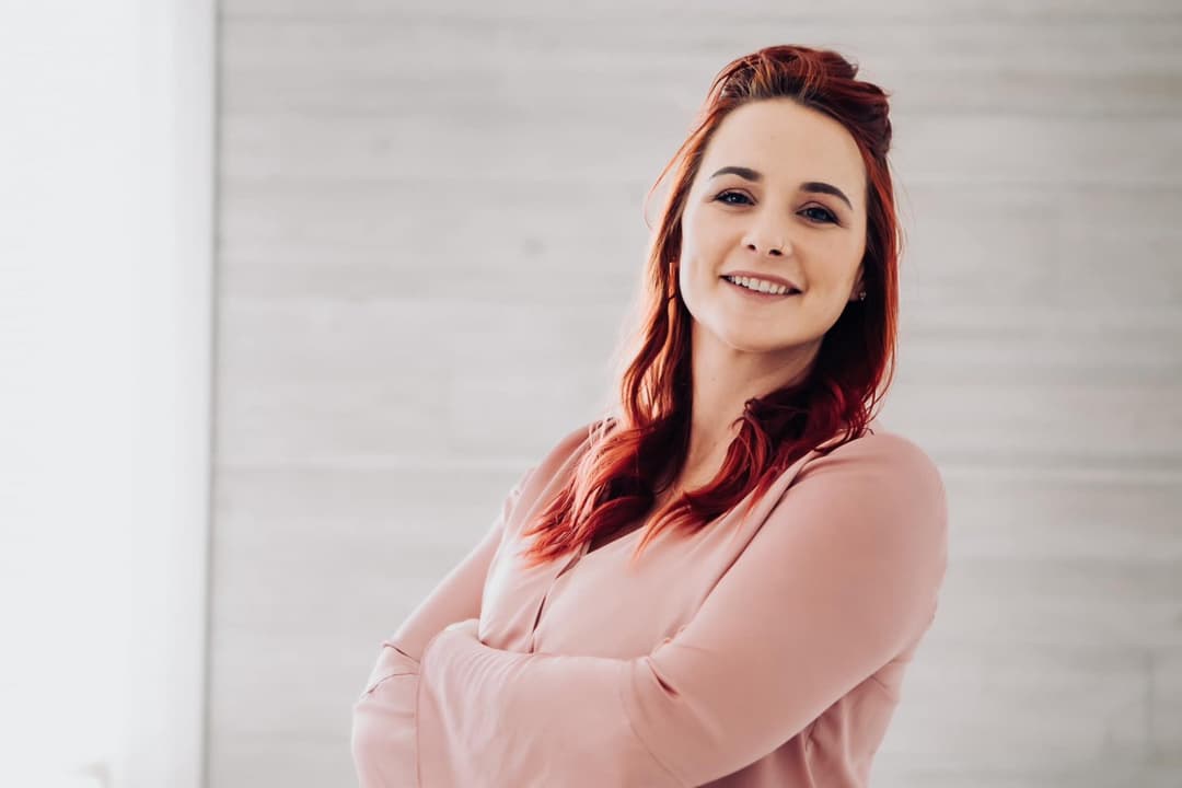 After winning the wet t-shirt contest, Erin got naked and masturbated on the G G W bus