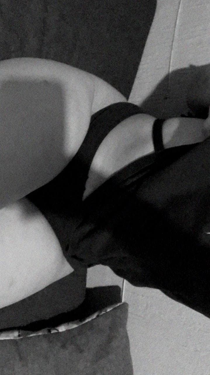 Cambio contenido por tarjetas de google play (solo mexico), soy una chica caliente y abierta a todo.