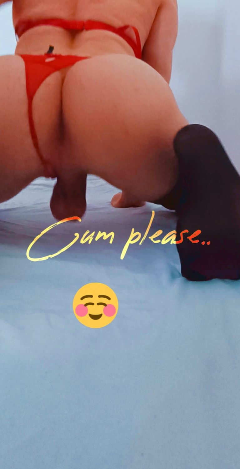 Lira Red hot ? ( ts trans tranny shemale baby sexy trap sissy femboy CD crossdresser tgirl ladyboy