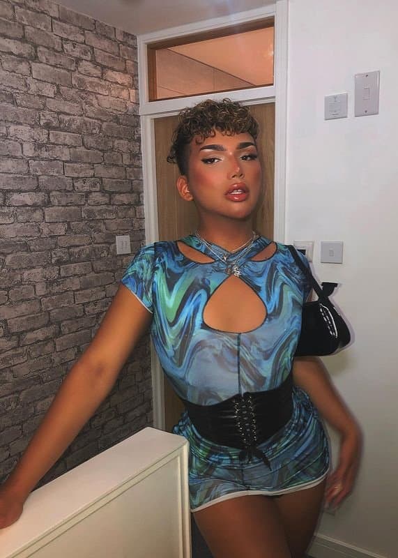 ALFIE FRANCIS ?? GORGEOUS TWINK FEMBOY ✨️✨️✨️✨️✨️