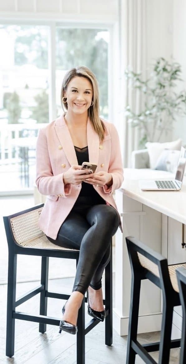 Click to view full size Fapping to Alex