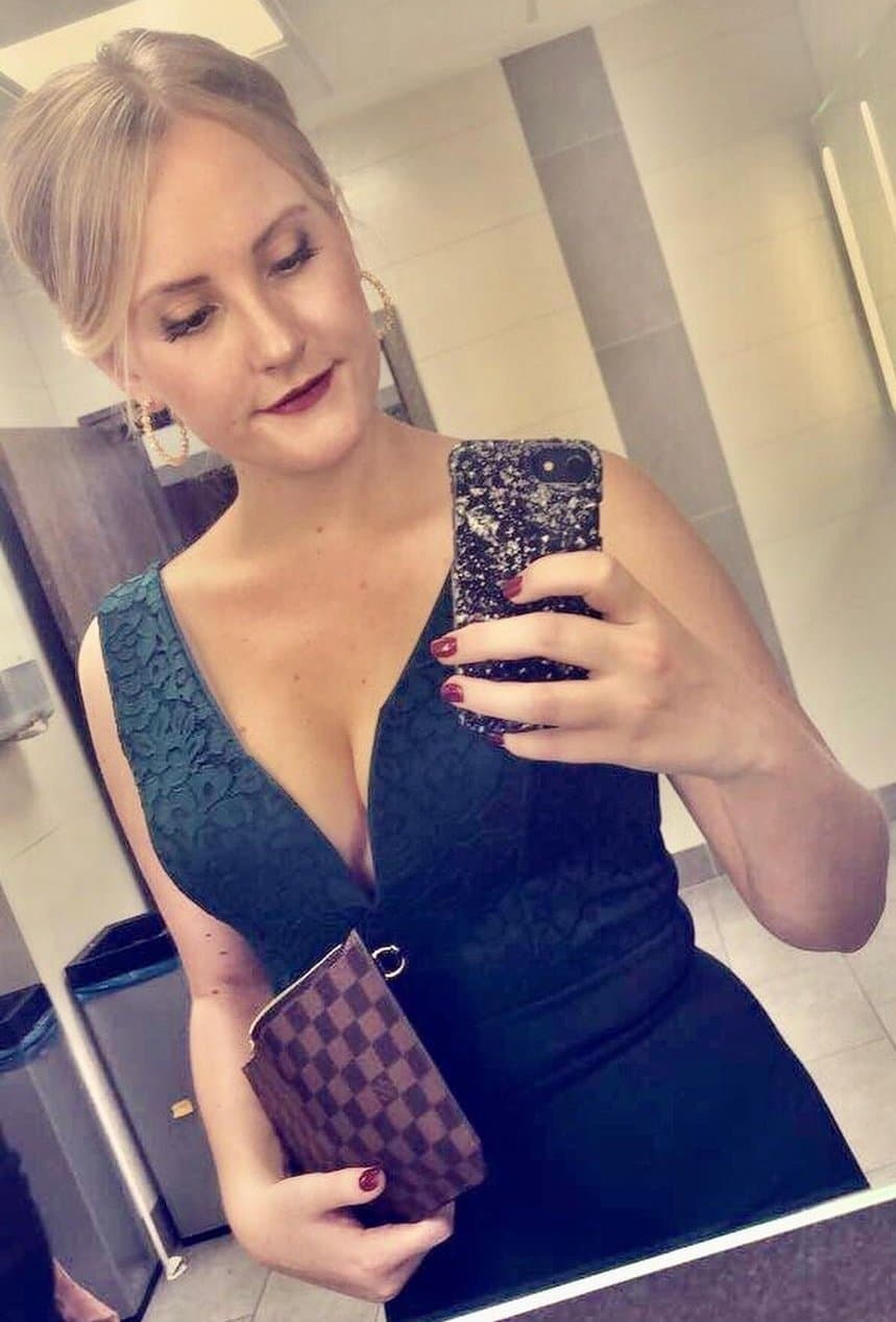 best handjob ever cheating gf giving a handjob for boyfriends best friend