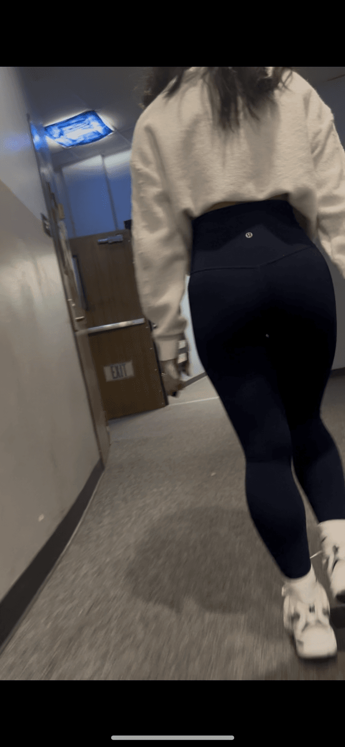 Dm me to trade candids (school, sibling, parent, gym, store, etc)