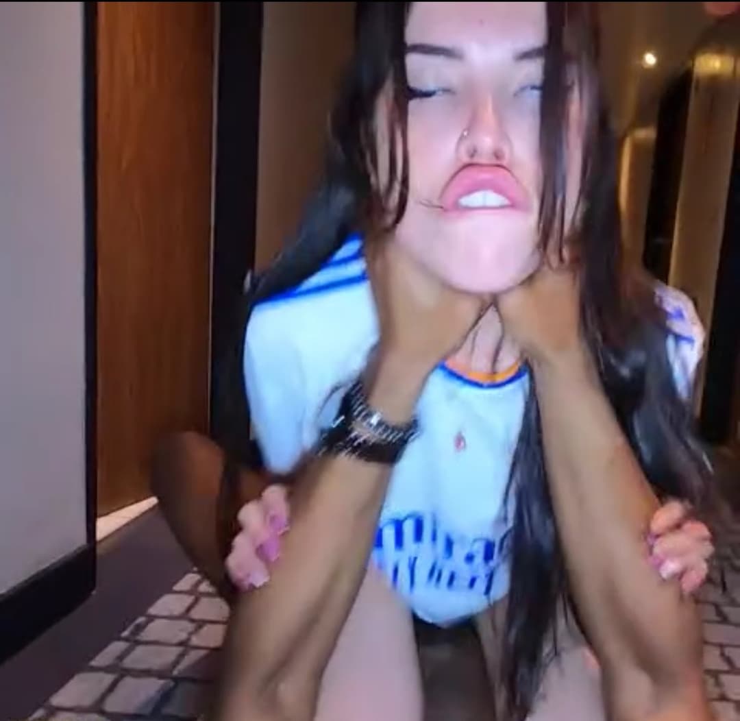 Real Madrid fan fucked by rival before game day