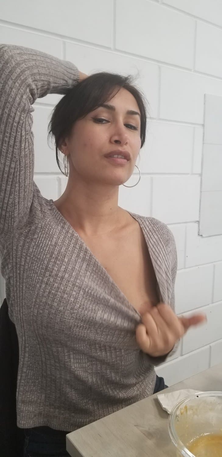 Click to view full size Yana Sunrise Sweet Slut Nude Model WIFE 46