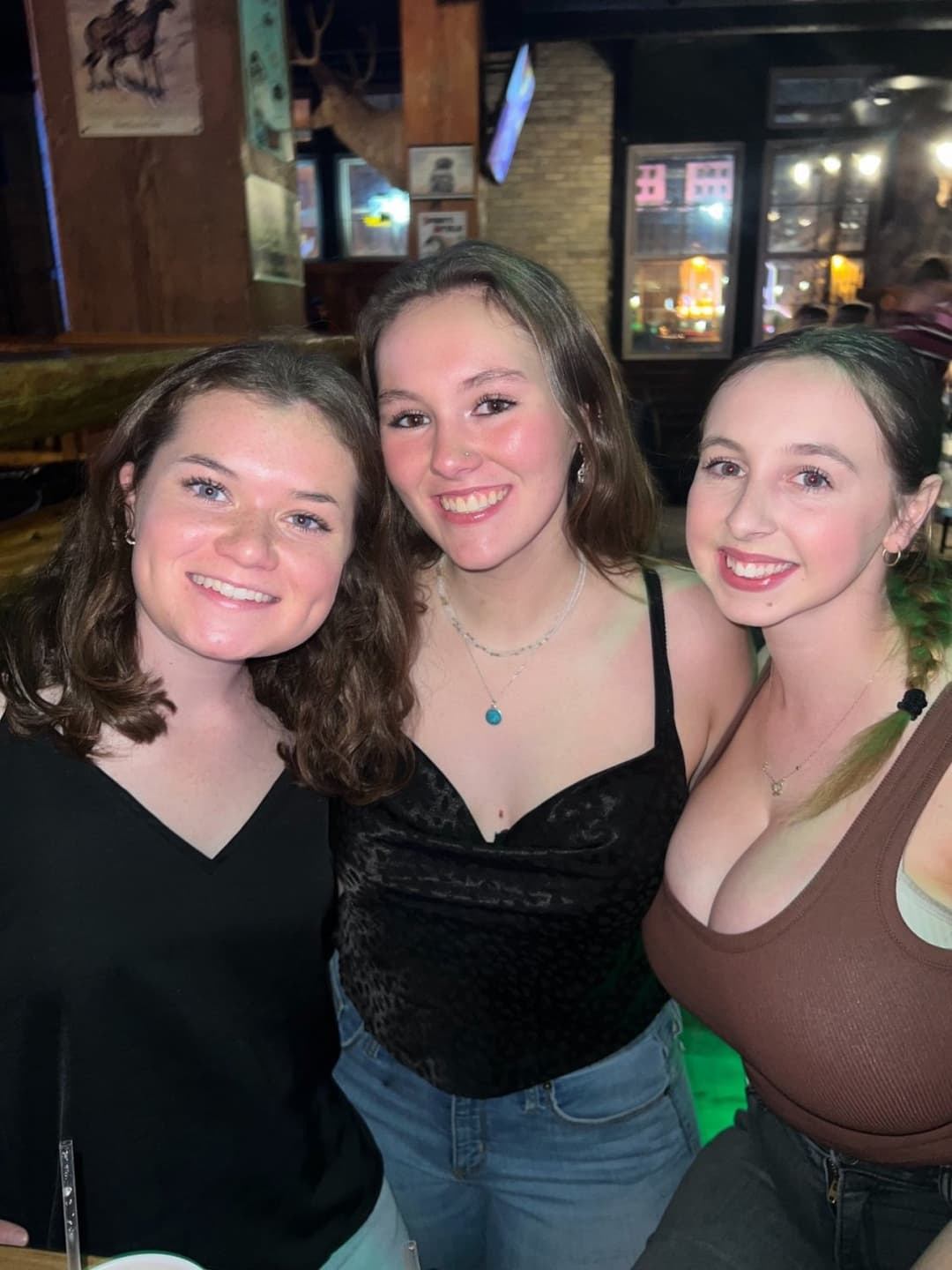 Busty college girl Br1dg3t