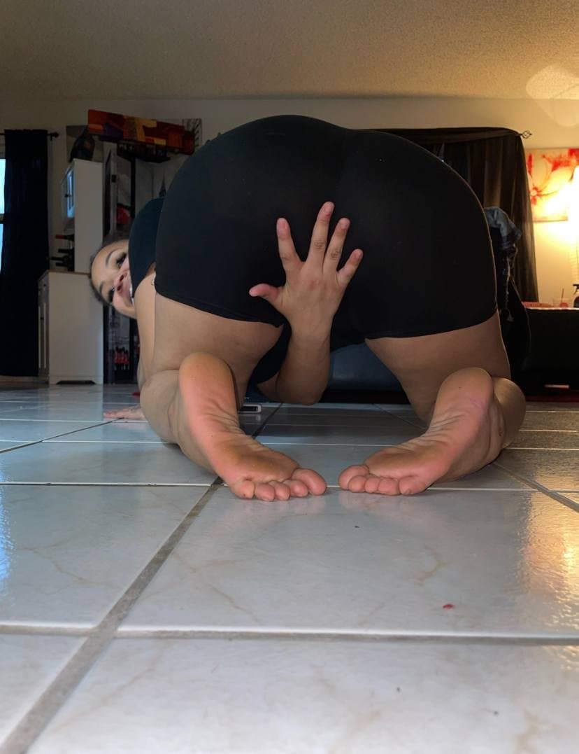 made the slut do all this in public ??even random people were watching her