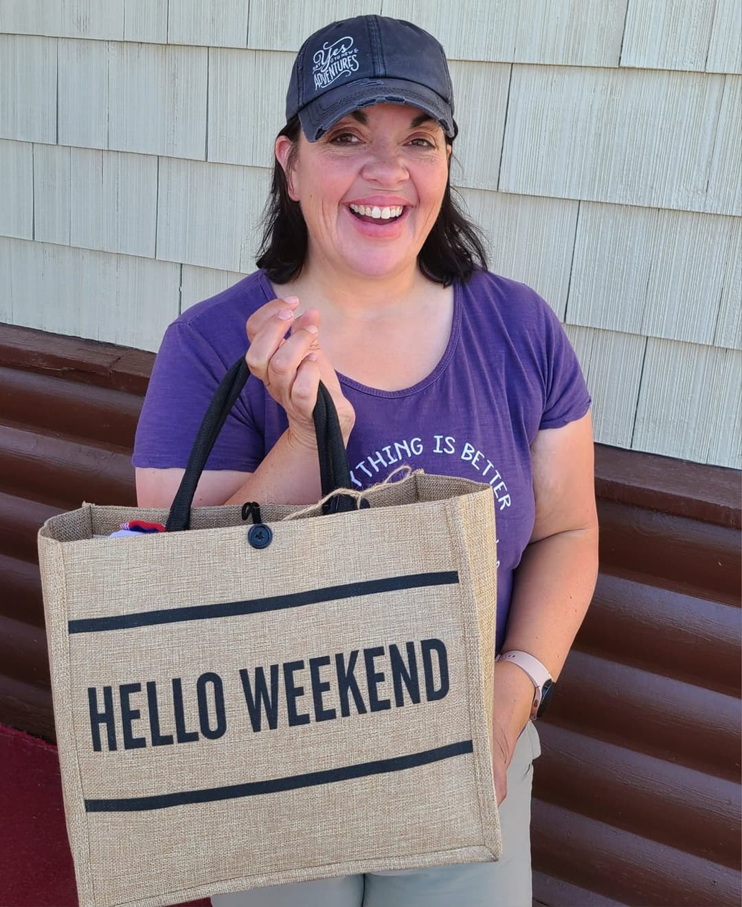 Click to view full size Stephanie P wants to show you her hairy GILF pusssy