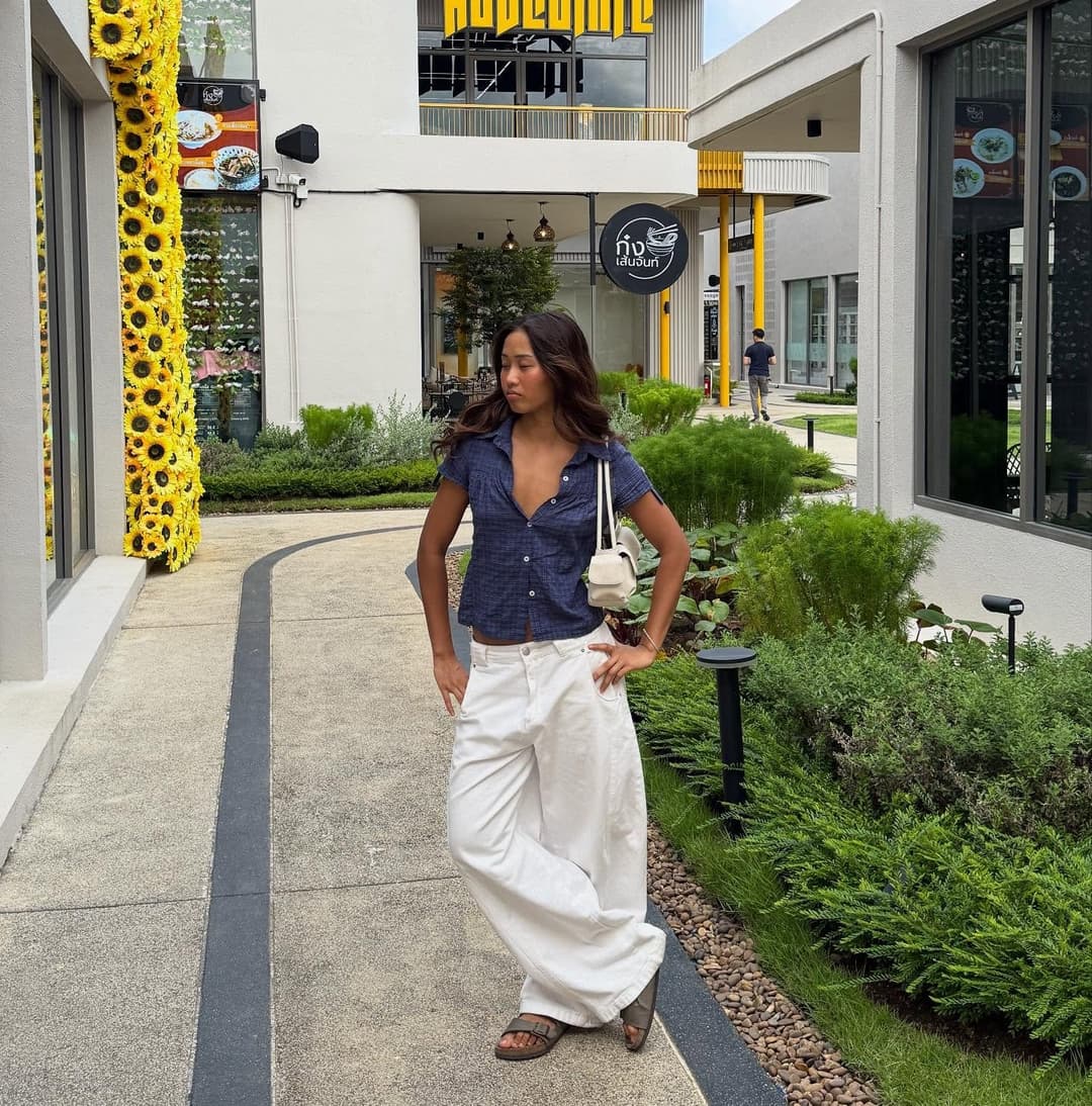 Thai baddie has a stunner bikini bod and cute face