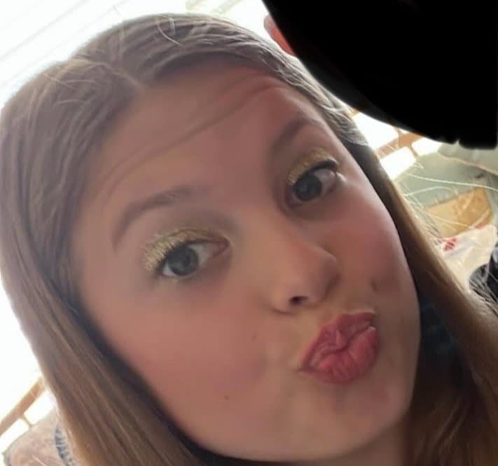 Click to view full size Brenna! - IRL Friend!